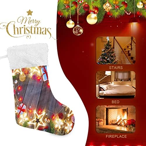 Божиќни чорапи на Алаза Божиќни гроздобер starsвезди на дрвени класични персонализирани големи декорации за порибување