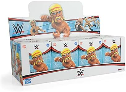 Лојални Субјекти WWE Акција Винили Слепи Кутии 8-Пакет Во Собата